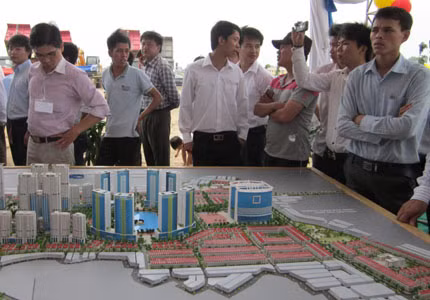 Kịch bản nào cho thị trường bất động sản 2012.