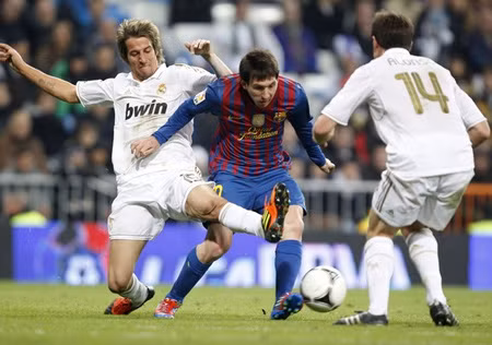 Lionel Messi là ngôi sao mà hàng thủ Barcelona phải chú ý nhiều nhất