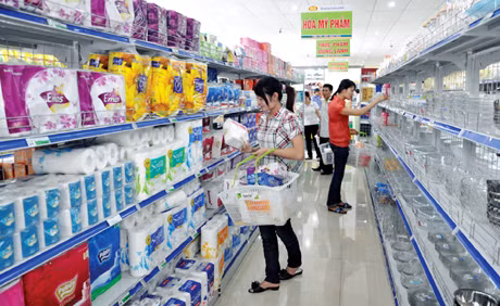 Siêu thị phục vụ công nhân mỏ.