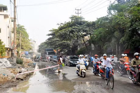 Thời gian trước đây, đường 337 thường xuyên xảy ra ùn tắc giao thông.