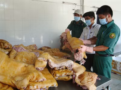 Số thịt bẩn này nếu được hóa phép sẽ thành đặc sản ở các quán nhậu.