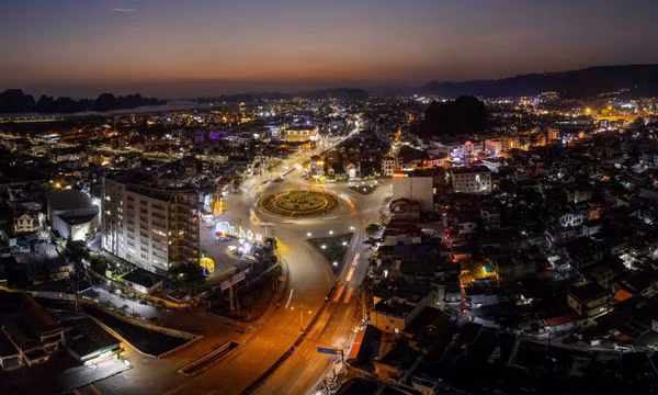 Cẩm Phả rạng ánh bình minh 