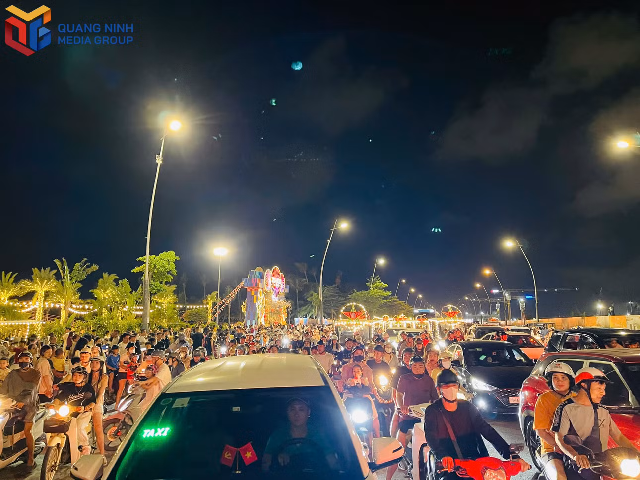 Qua từng mùa Trung thu, đêm rước đèn dần trở thành nét đẹp tại Bãi Cháy, nơi những giá trị truyền thống được tiếp nối bằng những trải nghiệm sống động để đông đảo người dân, du khách đều được tham gia, trải nghiệm.