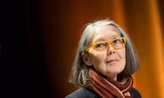 Nhà thơ Canada Anne Carson thắng giải Nobel Văn học
