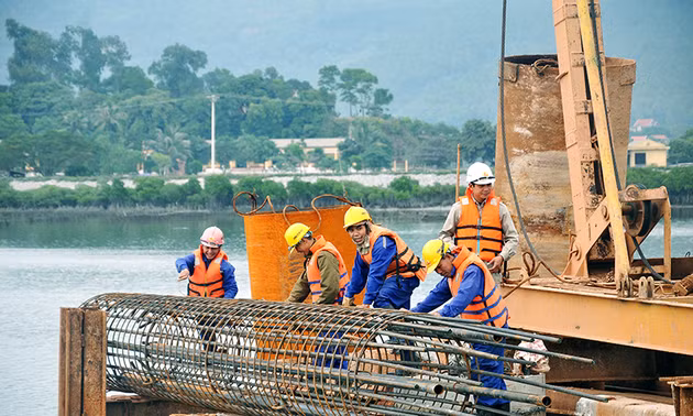 Quảng Ninh vươn tới tầm cao mới