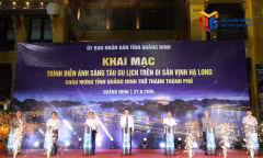 Khai mạc Chương trình trình diễn ánh sáng tàu du lịch trên Di sản vịnh Hạ Long