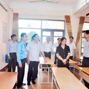 Bản tin thời sự Radio Quảng Ninh 24 giờ, ngày 24/6