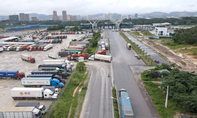 Bước chuyển mình trong hoạt động giao thương biên giới