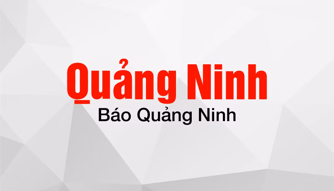 Thực hiện tốt quy tắc ứng xử "Nụ cười Hạ Long"
