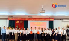 Công bố quyết định thành lập Chi bộ Đoàn Luật sư Quảng Ninh