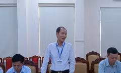 Đoàn giám sát MTTQ thành phố làm việc tại phường Đông Mai