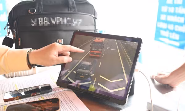 CSGT chỉ xử lý vi phạm khoảng cách tại nơi có đủ biển báo và vạch xác định