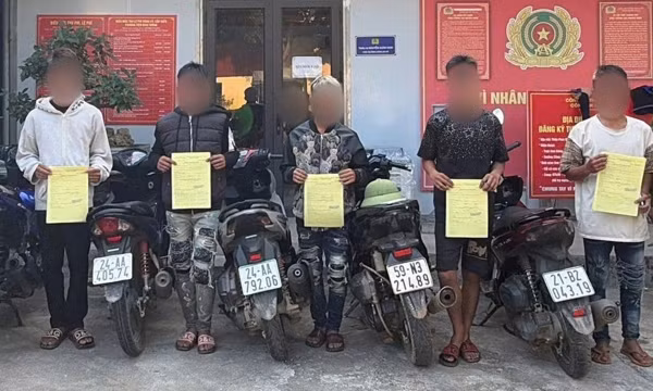 5 'quái xế' bị phạt hơn 22 triệu đồng từ video gửi qua VNeTraffic
