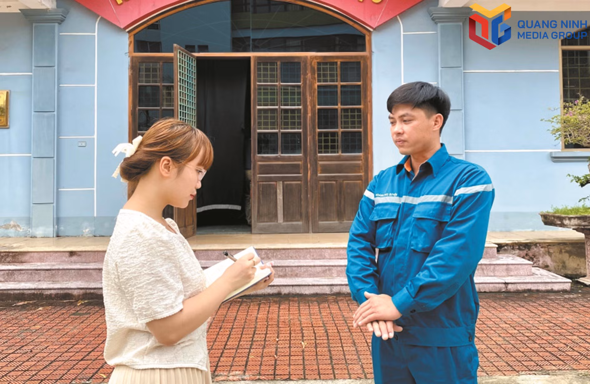 bqn_tr_phong-vien-ngoc-anh-bao-dai-doan-ket-phong-van.jpg