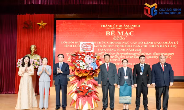 Quảng Ninh- Luông Pha Băng (Lào): Thúc đẩy hợp tác trong đào tạo, phát triển nguồn nhân lực 