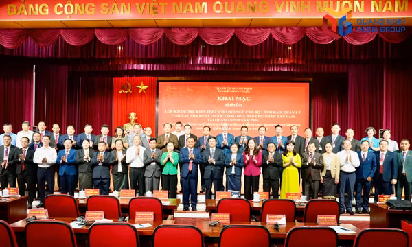 Khai mạc lớp bồi dưỡng kiến thức cho cán bộ lãnh đạo, quản lý tỉnh Xay Nhạ Bu Ly (Lào) 
