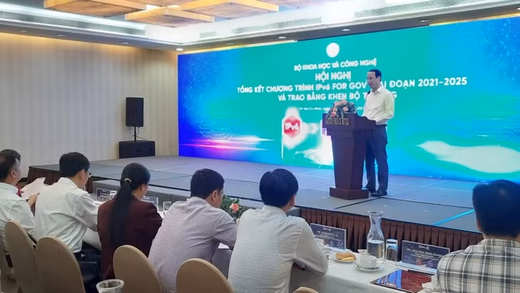 Ông Nguyễn Trường Giang, Quyền Giám đốc Trung tâm Internet Việt Nam phát biểu tại sự kiện.