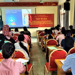Bình Liêu chú trọng công tác chăm sóc SKSS/KHHGĐ 