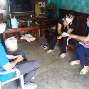 Tư vấn hộ gia đình về DS/KHHGĐ, cách làm của TP Hạ Long