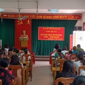 Xã Quảng Lâm - huyện Đầm Hà đẩy mạnh các hoạt động phối hợp truyền thông về chính sách dân số - KHHGĐ 