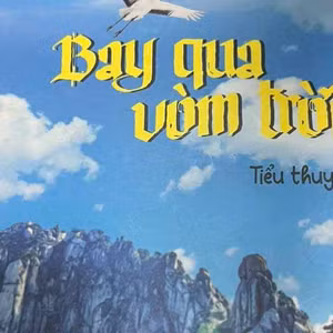 Bay qua vòm trời 25