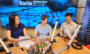 Đấu tranh phản bác các luận điệu sai trái, thù địch trên không gian mạng: khi mỗi người dân là một chiến sĩ 