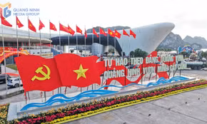 Quảng Ninh qua thơ - Những mùa xuân khát vọng