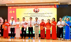 Để tổ chức Đảng "bén rễ" trong doanh nghiệp ngoài nhà nước - Bài 3: Những hạt nhân từ người lao động