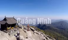 Non thiêng Yên Tử