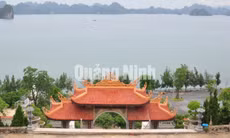Chùa Cái Bầu (đặc khu Vân Đồn)