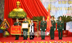 Đón nhận danh hiệu Anh hùng LLVTND cho LLVT tỉnh và liệt sỹ Vũ Văn Hiếu, tháng 12-2015