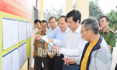 Chủ tịch UBND tỉnh Nguyễn Tường Văn kiểm tra công tác chuẩn bị bầu cử tại TP Móng Cái, tháng 4-2021