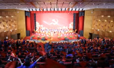 Phát động phong trào Thanh xuân dâng Đảng” và tổ chức chiếu phim “Đào, Phở và Piano”, tháng 3-2024