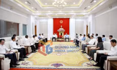 Bí thư Tỉnh ủy Quản Minh Cường tiếp xã giao Đoàn công tác tỉnh Luông Pha Băng (Lào), tháng 5-2026
