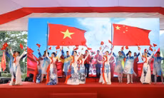 Sơ kết 10 năm kết nghĩa cụm dân cư hai bên biên giới Hoành Mô - Động Trung, tháng 3-2026