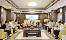 Bí thư Tỉnh ủy Quản Minh Cường tiếp xã giao Cố vấn đặc biệt Liên minh Nghị sĩ hữu nghị Nhật - Việt, tháng 6-2026