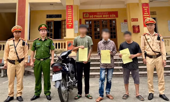 Ba trường hợp vi phạm bị xử phạt tổng số tiền là 25,5 triệu đồng. (Ảnh: Công an tỉnh Lào Cai)