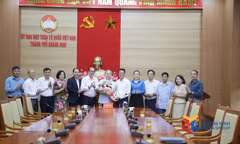 Gặp mặt Đoàn đại biểu dự Đại hội đại biểu toàn quốc Hội Người cao tuổi Việt Nam