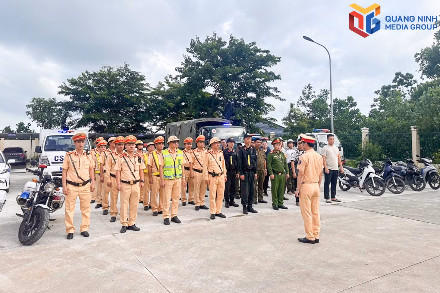 bqn_tr_lanh-dao-phong-canh-sat-giao-thong-to-tuong-to-cong-tac-qn14-khu-vuc-mien-dong-phan-cong-nhiem-vu-cho-cbcs.jpg