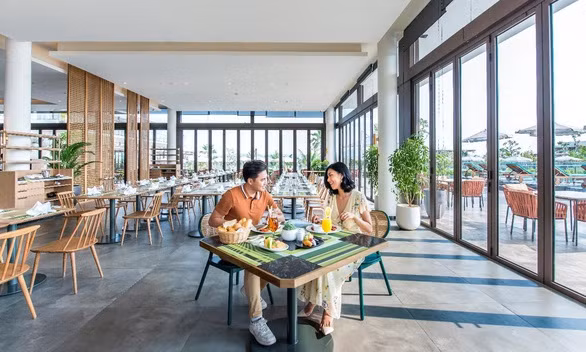 Những điểm du lịch nổi tiếng âm thầm khoác áo mới chờ tái xuất - Ảnh 7.