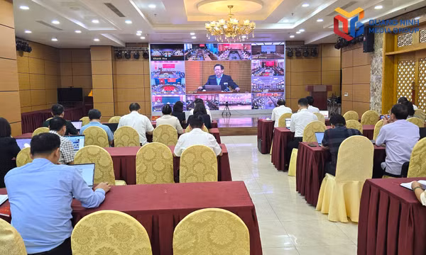 Quang cảnh Hội nghị tại điểm cầu TP Quảng Ninh.