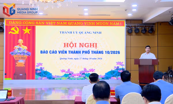 Hội nghị báo cáo viên thành phố tháng 10/2026