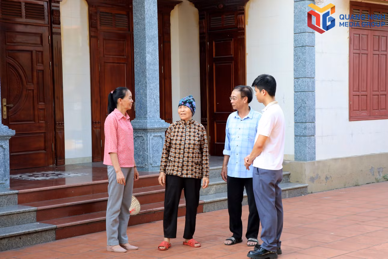 bqn_tr_119-tro-chuyen-voi-ng-dan.jpg
