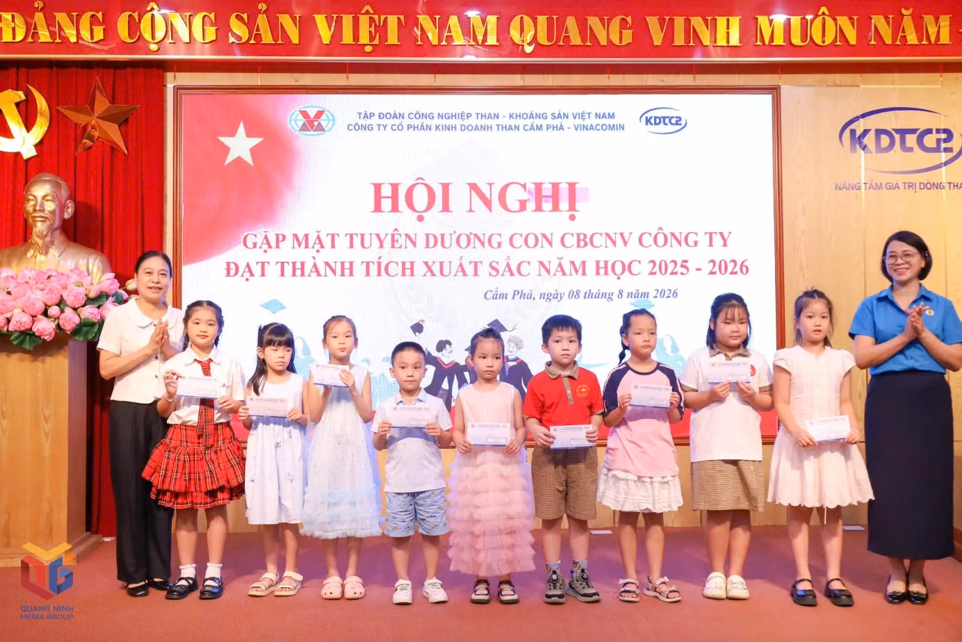 Công ty luôn quan tâm chăm lo cho người lao động và thế hệ tương lai.
