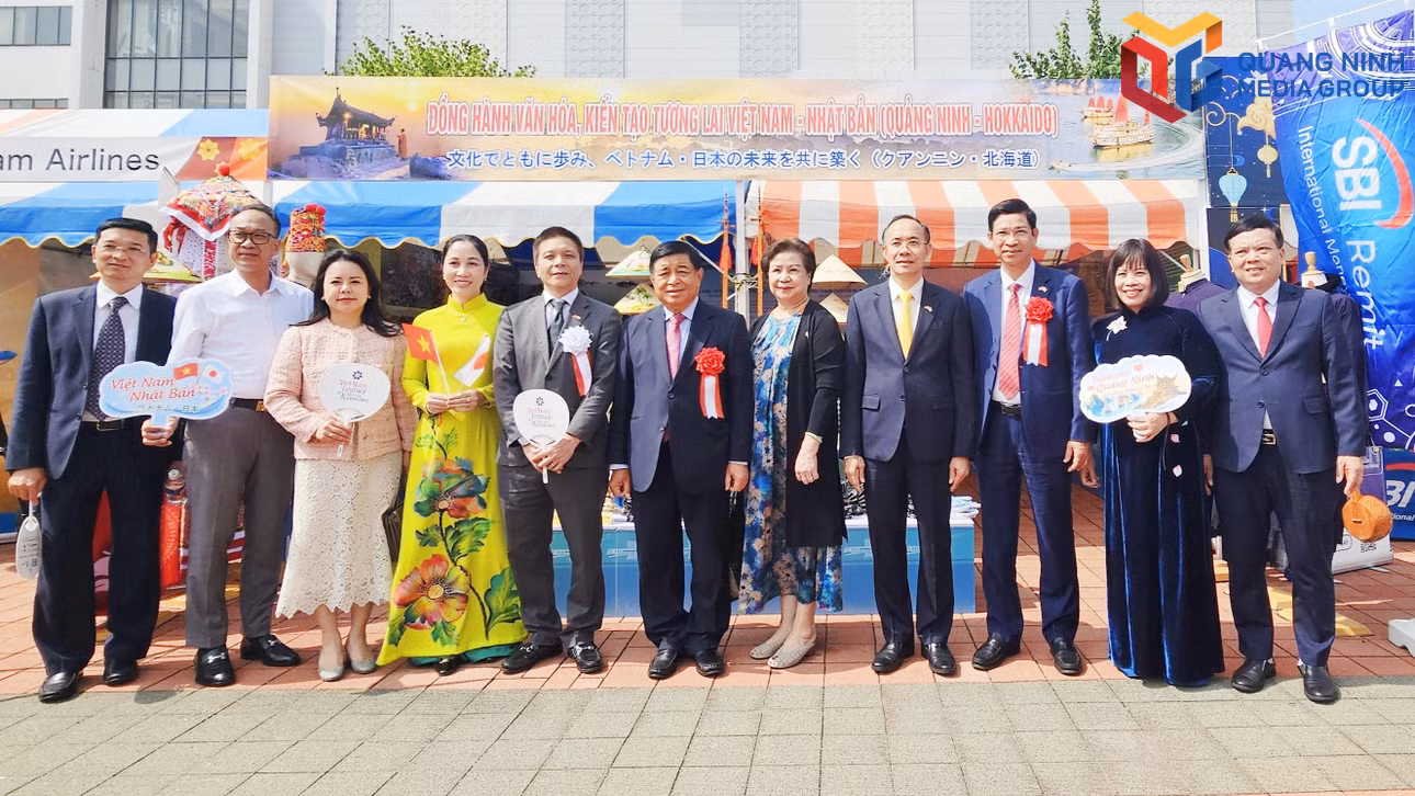 bqn_tr_doan-dai-bieu.jpg