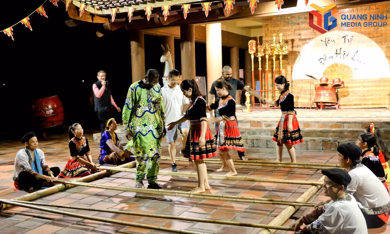 Kết nối hành trình di sản