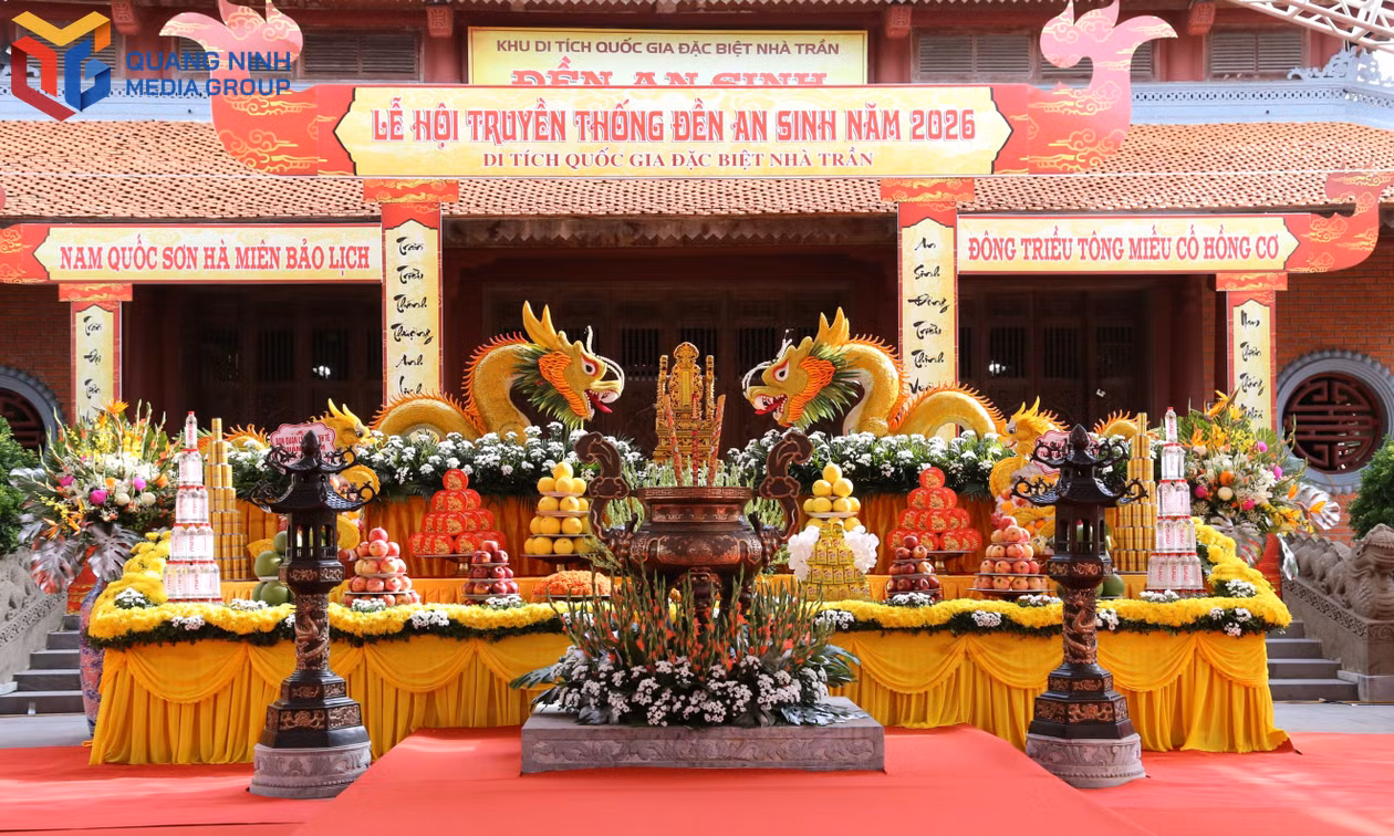 Rộn ràng khai hội truyền thống đền An Sinh năm 2026