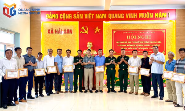 Triển khai mô hình củng cố tình quân dân, giữ vững an ninh biên giới
