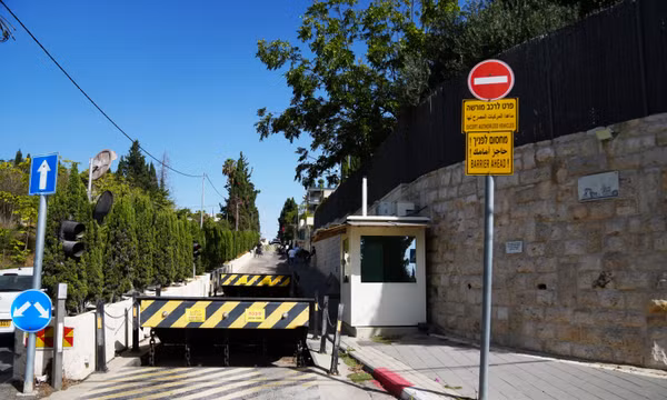 Israel đóng cửa lãnh sự quán Anh 
