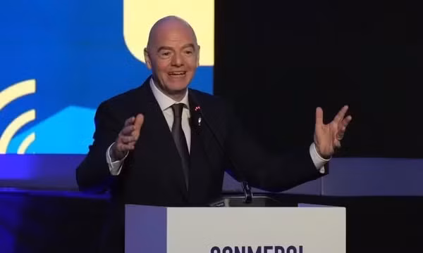 UEFA tìm ứng viên thay thế Chủ tịch FIFA Infantino